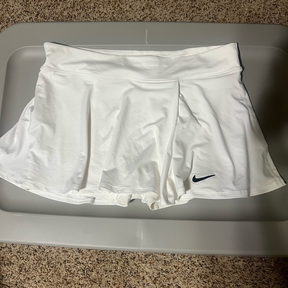 Nike White Athletic Tennis Skort with Navy Swoosh